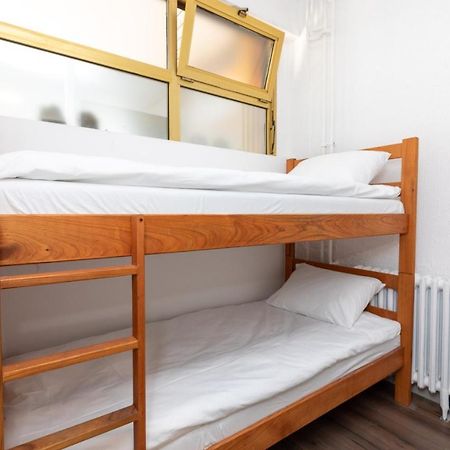 Hostel Terazije Belgrado Buitenkant foto