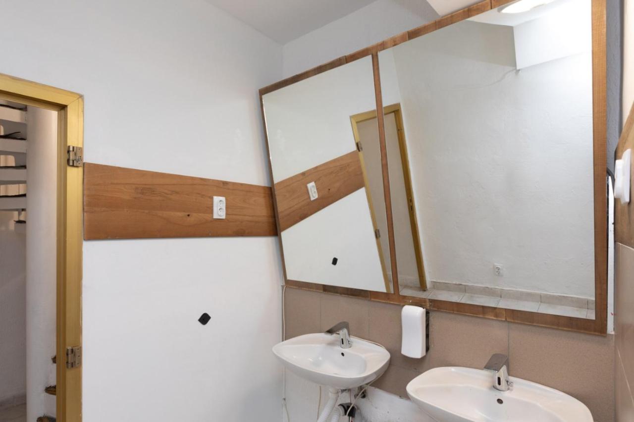 Hostel Terazije Belgrado Buitenkant foto
