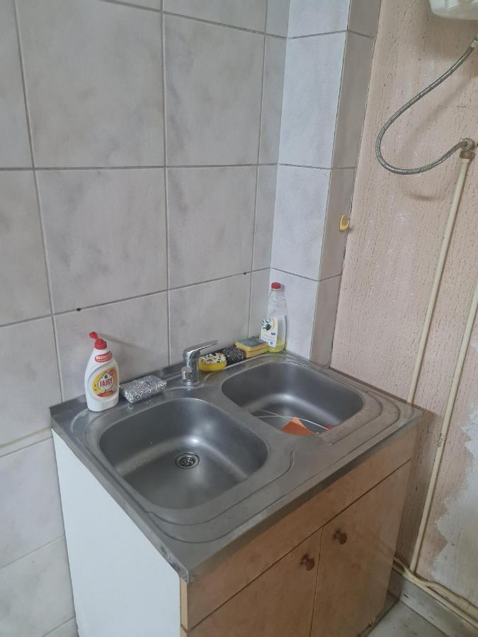 Hostel Terazije Belgrado Buitenkant foto